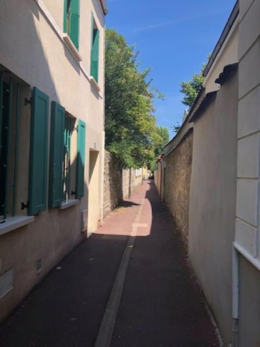 Nice Flat St Germain En Laye Centre 30 Minutes To Paris Saint-Germain-en-Laye Eksteriør bilde