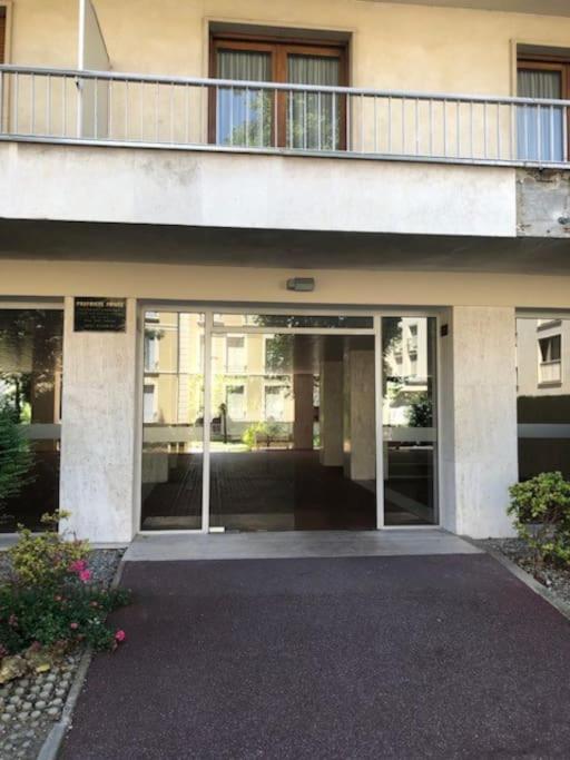 Nice Flat St Germain En Laye Centre 30 Minutes To Paris Saint-Germain-en-Laye Eksteriør bilde