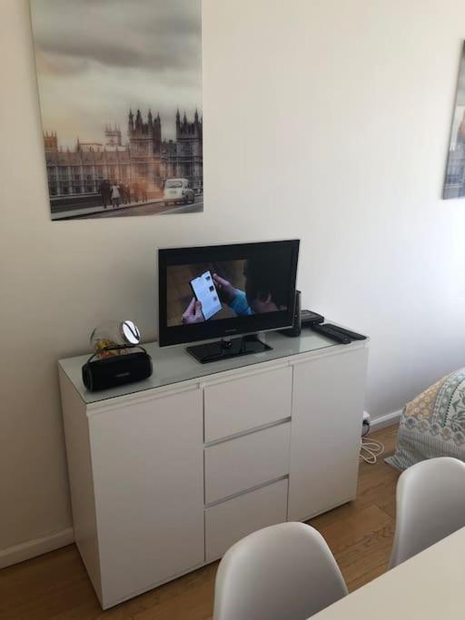 Nice Flat St Germain En Laye Centre 30 Minutes To Paris Saint-Germain-en-Laye Eksteriør bilde